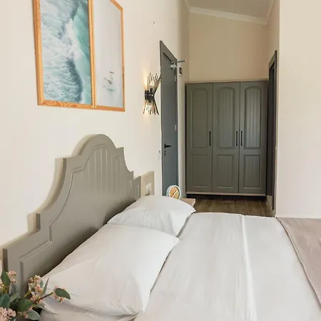 Koi Hotel